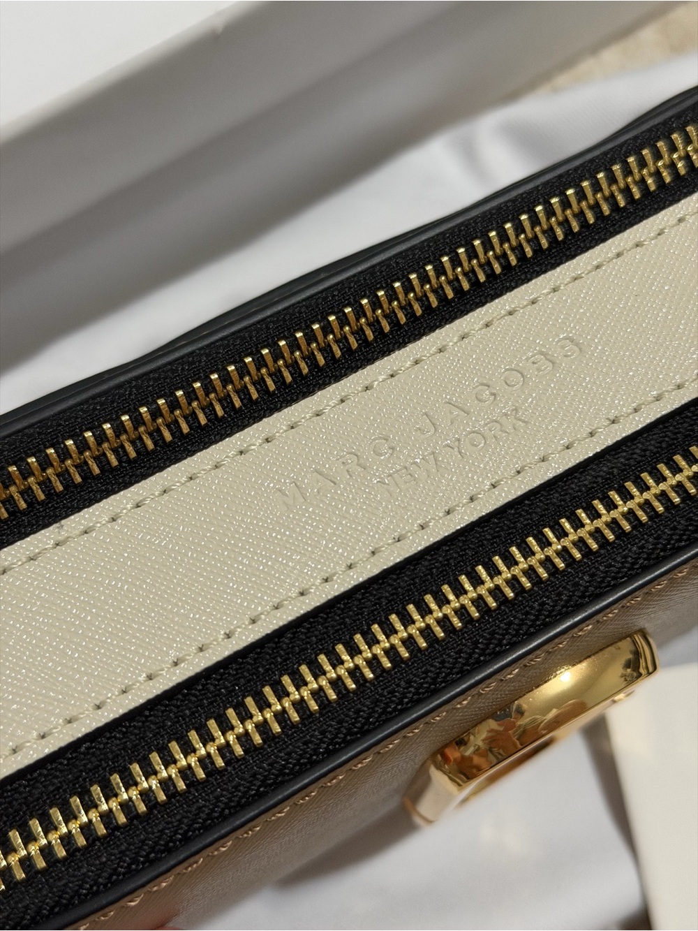 Marc Jacobs Olive-Taupe Leather Snapshot Crossbody with Gold Hardware - Picture 2 of 5